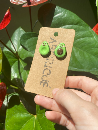 Pantallas de Aguacate (Studs)